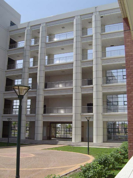 东校区教学楼1