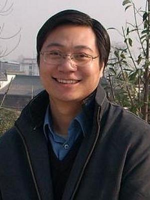 周磊